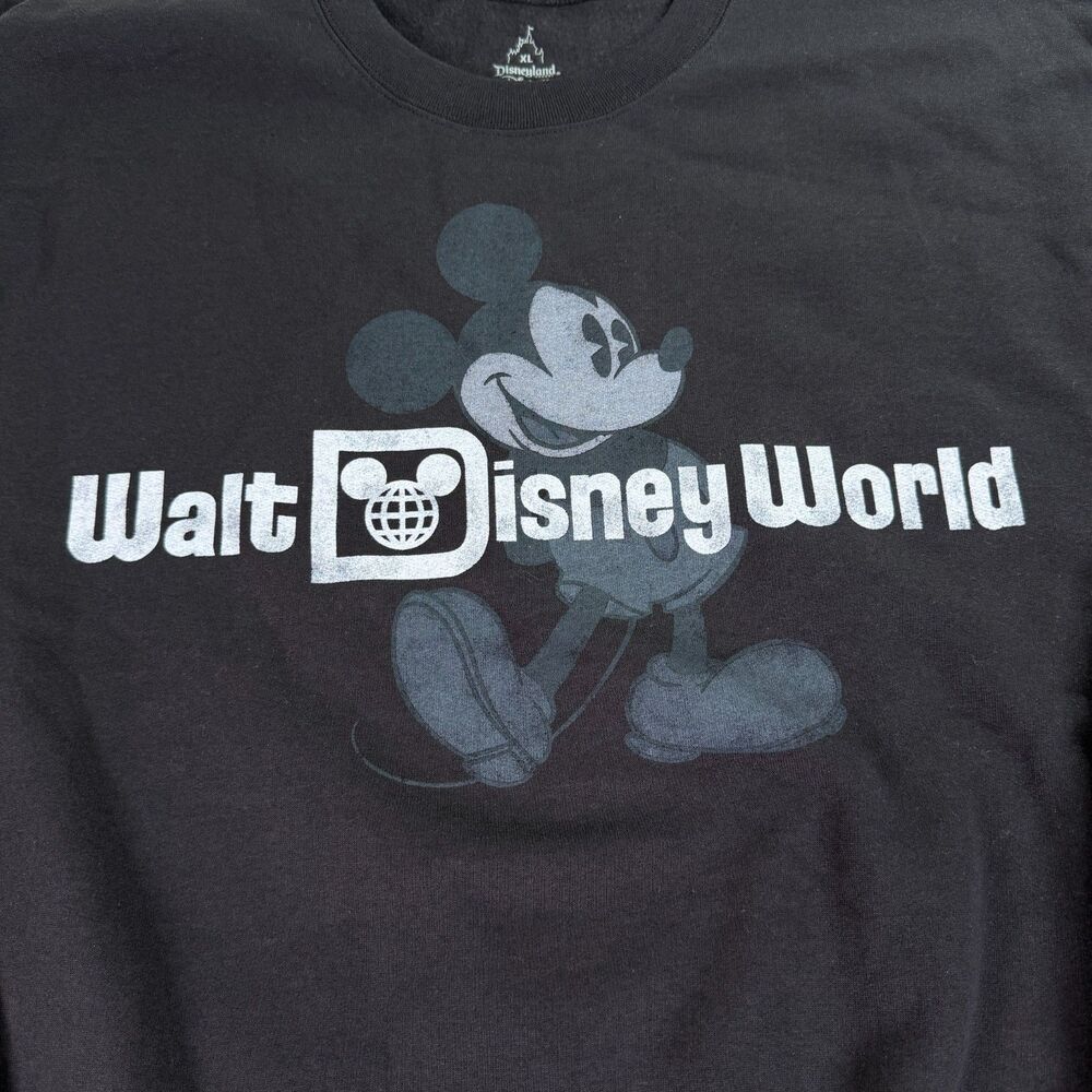 Disney World Mickey Mouse Crewneck Sweatshirt Hanes Black Graphic XL Disneyland - Picture 4 of 8
